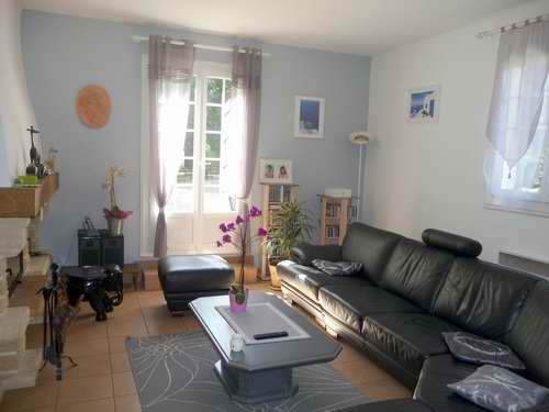 MAISON PLAIN PIED 188M², 5 CHAMBRES, 3000M² DE TERRAIN CESTAS REJOUIT